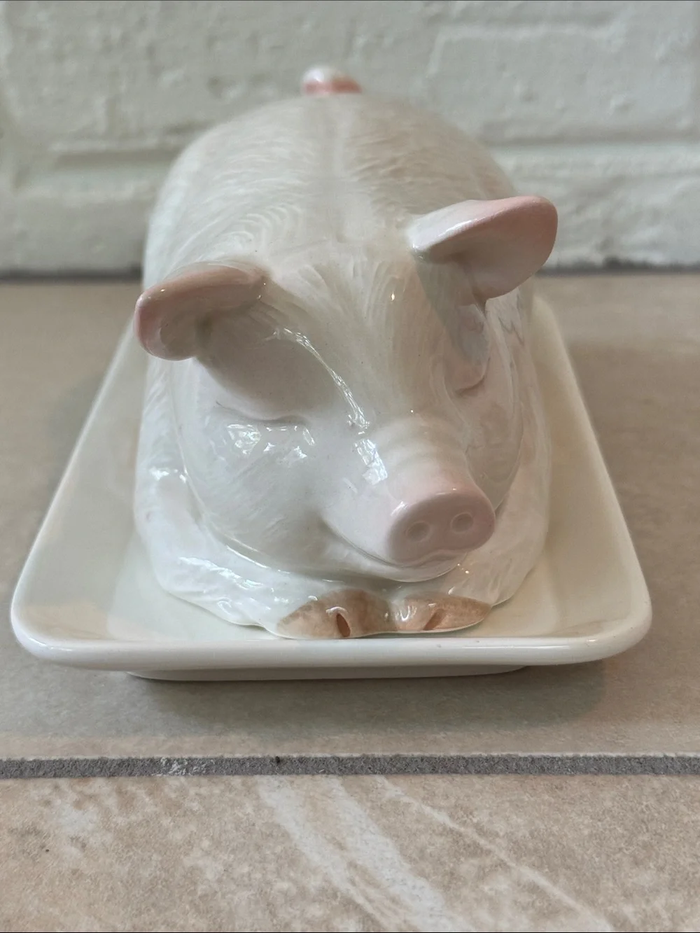 Otagiri Sleeping Pink Pig Covered 7 3/8